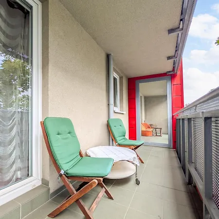 Pochyła Haven By Bookinghost